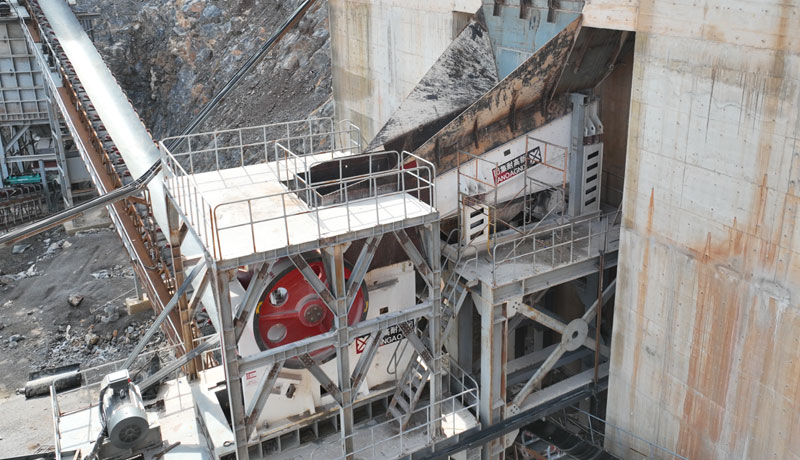 Coarse crushing stage